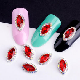 Red Gem Style Nail Strass