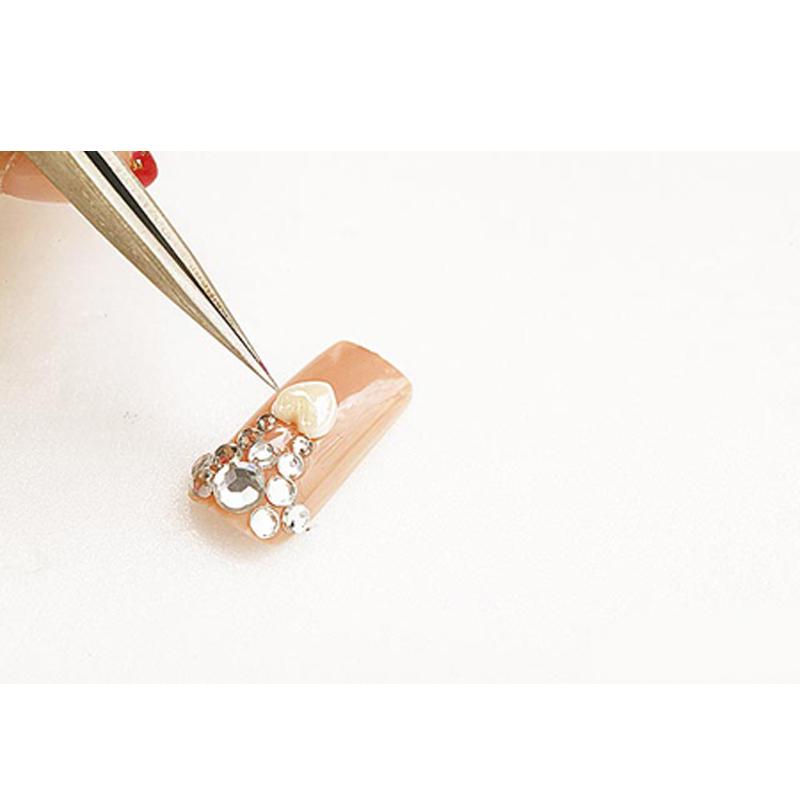 Grandeur Nail Strass