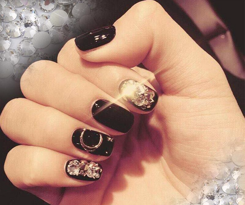 Grandeur Nail Strass